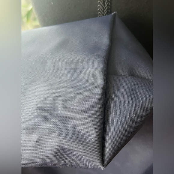 Longchamp
Le Pliage  Small Nylon Tote Bag - Picture 11 of 16